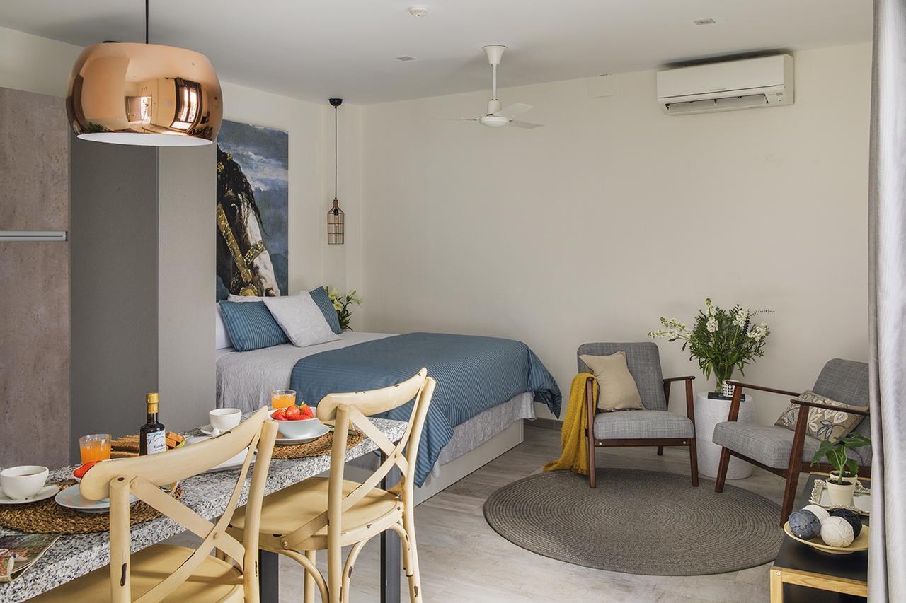 Matahacas Pool & Luxury Apartment เซบีญา ภายนอก รูปภาพ